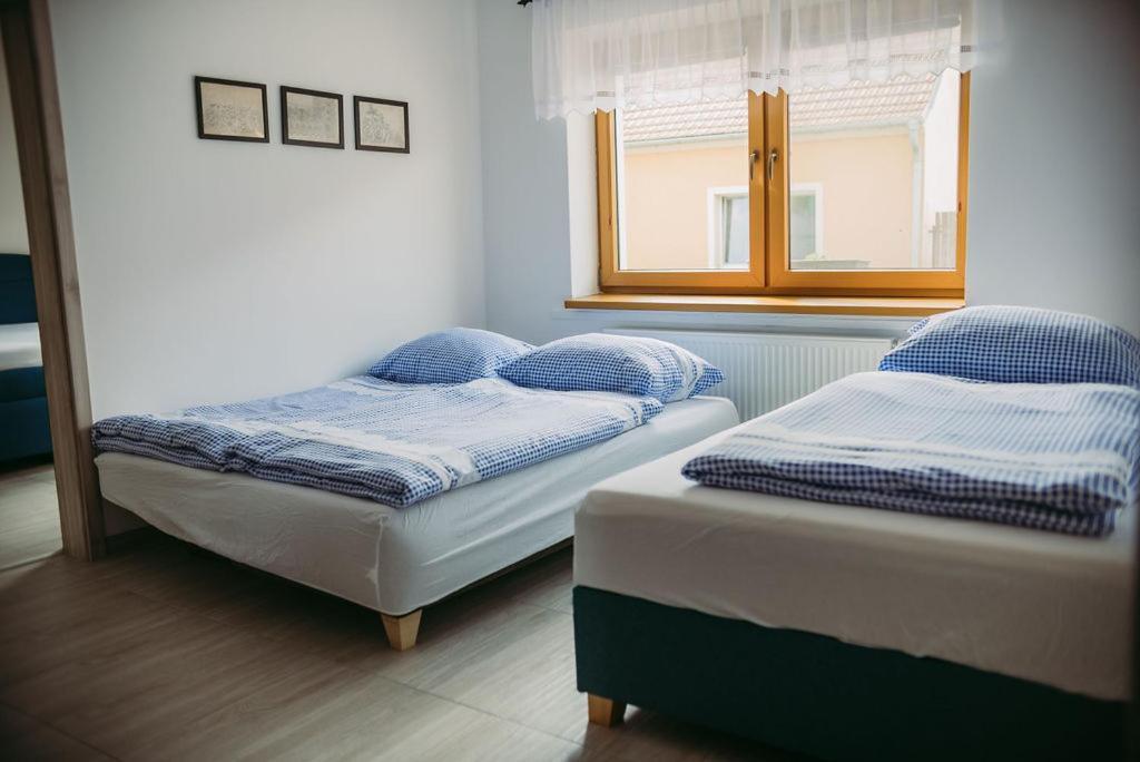 Apartmán U Drába: ubytování na Slovácku v Miloticích u Kyjova Milotice Exterior foto