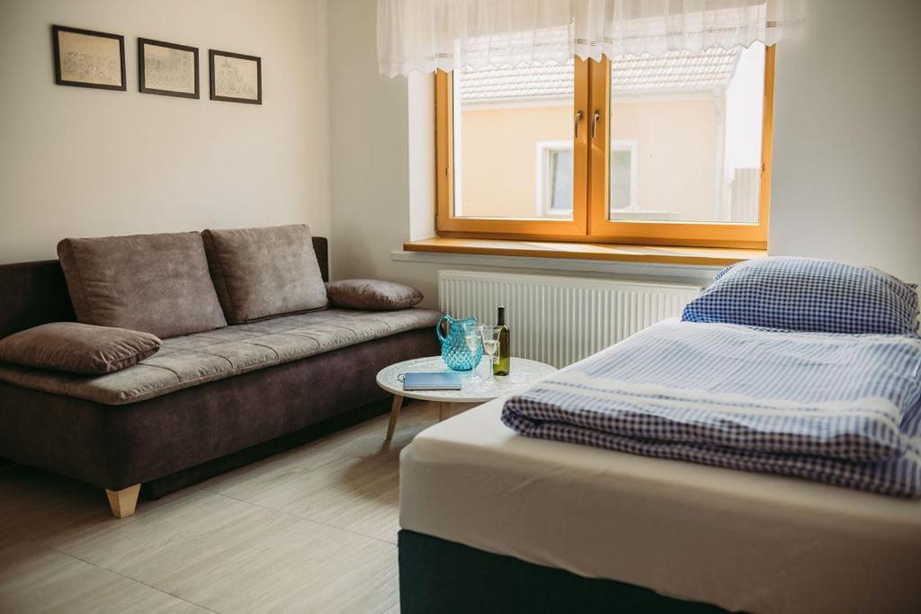 Apartmán U Drába: ubytování na Slovácku v Miloticích u Kyjova Milotice Exterior foto